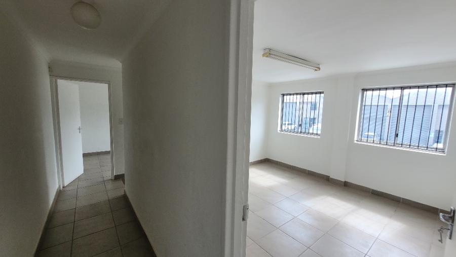 To Let commercial Property for Rent in Okavango Park Western Cape